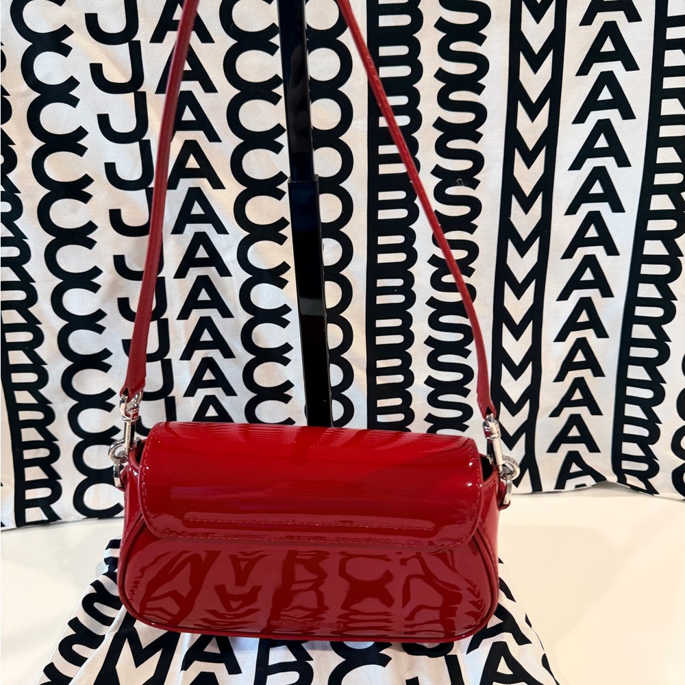 Marc Jacobs Red Patent Leather Clover (rare) - Picture 2 of 3